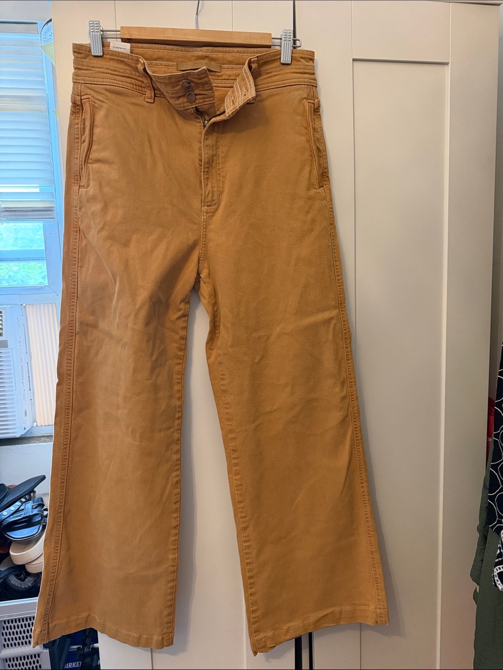 Joe’s High-Waist Wide Leg cargo brown Pants